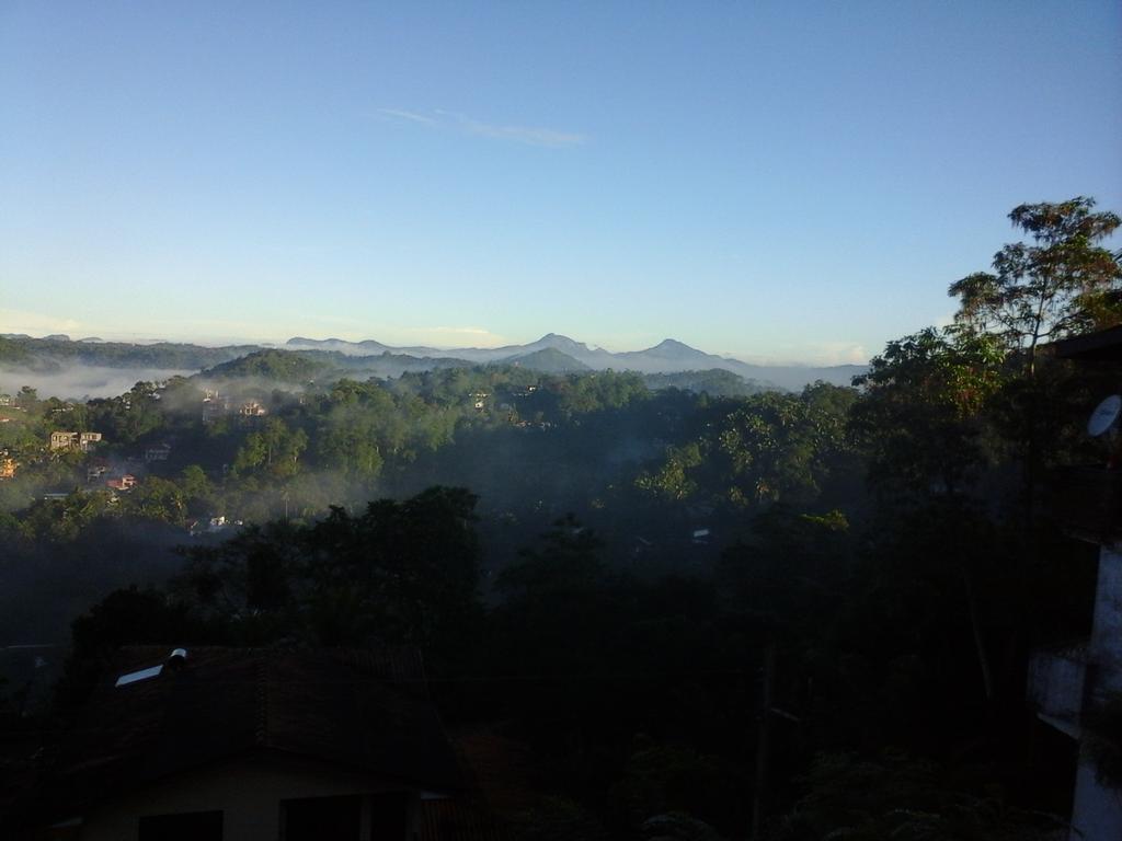 Primrose Inn Kandy Eksteriør bilde