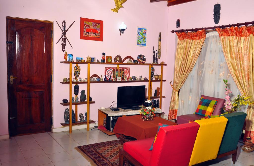 Primrose Inn Kandy Eksteriør bilde