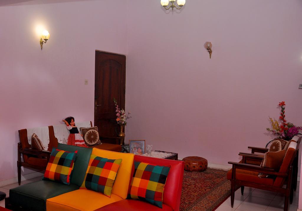 Primrose Inn Kandy Eksteriør bilde